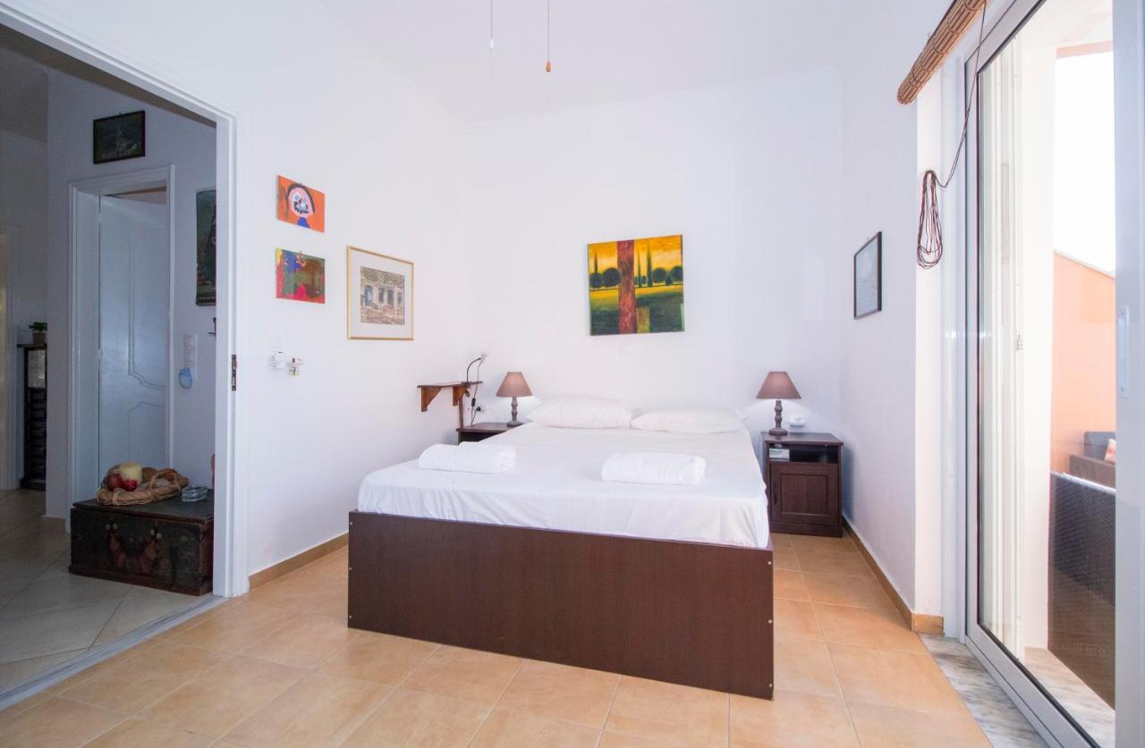 Laconian Collection Mavrovouni Beach House Gythio Exterior photo